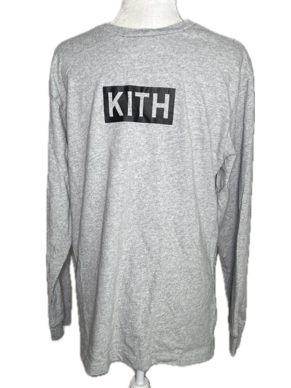 Kith Men's Gray Box Logo Long Sleeve Classic Tee Shirt Excellent L Large - Picture 3 of 9